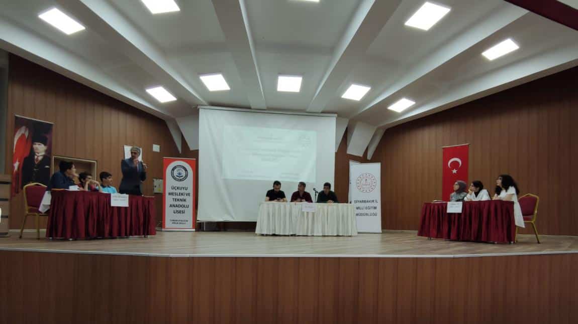 Diyarbakır'da Münazara Yarışmasına Katıldık